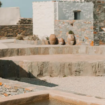 Venue - Folegandros *