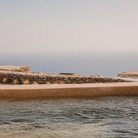 Apartment Venue - Folegandros Ano Meria