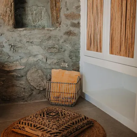 Venue - Folegandros *