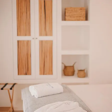 Venue - Folegandros Apartment *
